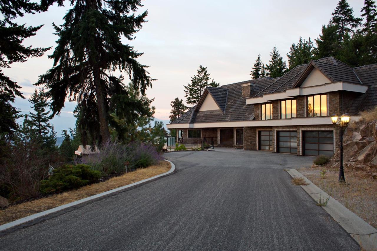 Honeymoon Suite West Kelowna Exterior photo