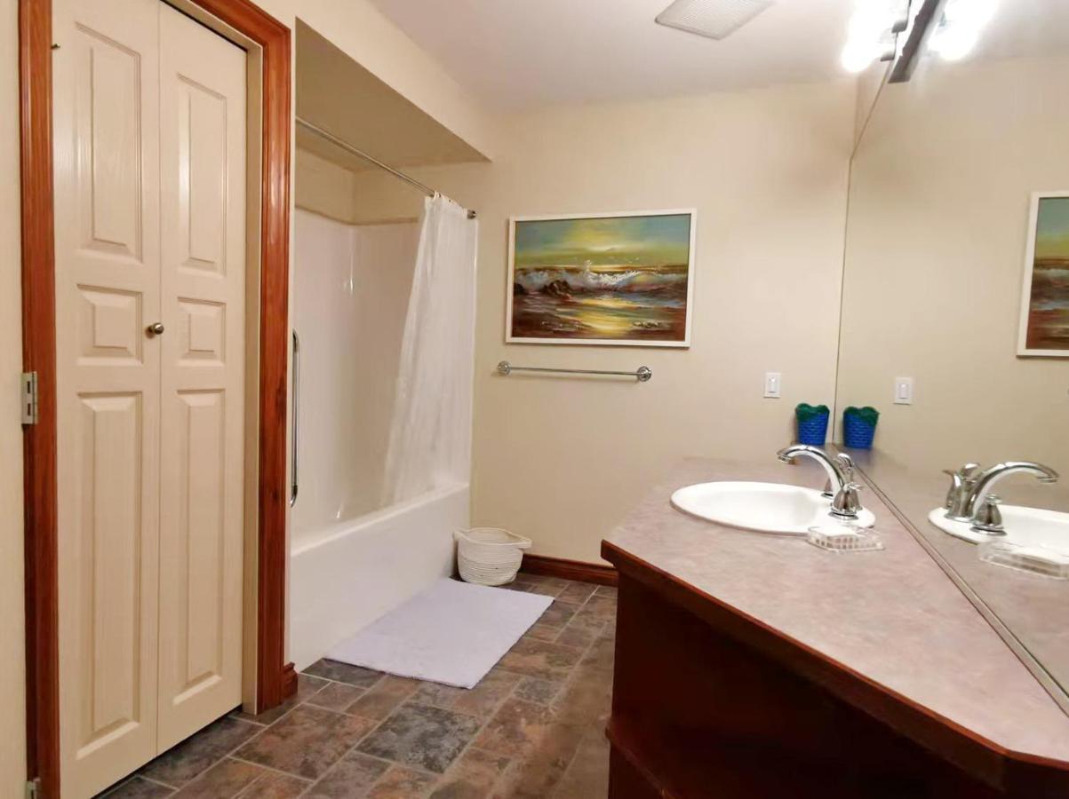 Honeymoon Suite West Kelowna Exterior photo
